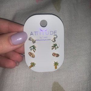 Attitude Tropical Theme Stud Earrings